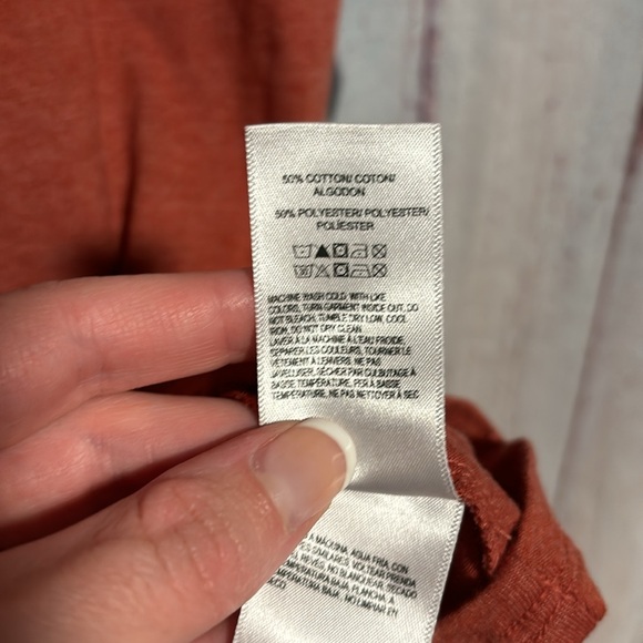 NWT Lucky Brand Hamsa Moons Classic Crew Tee - Picture 9 of 10